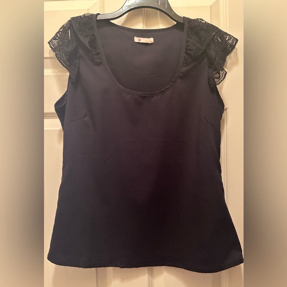 Tulle Women’s Black Lace Trimmed Blouse Large